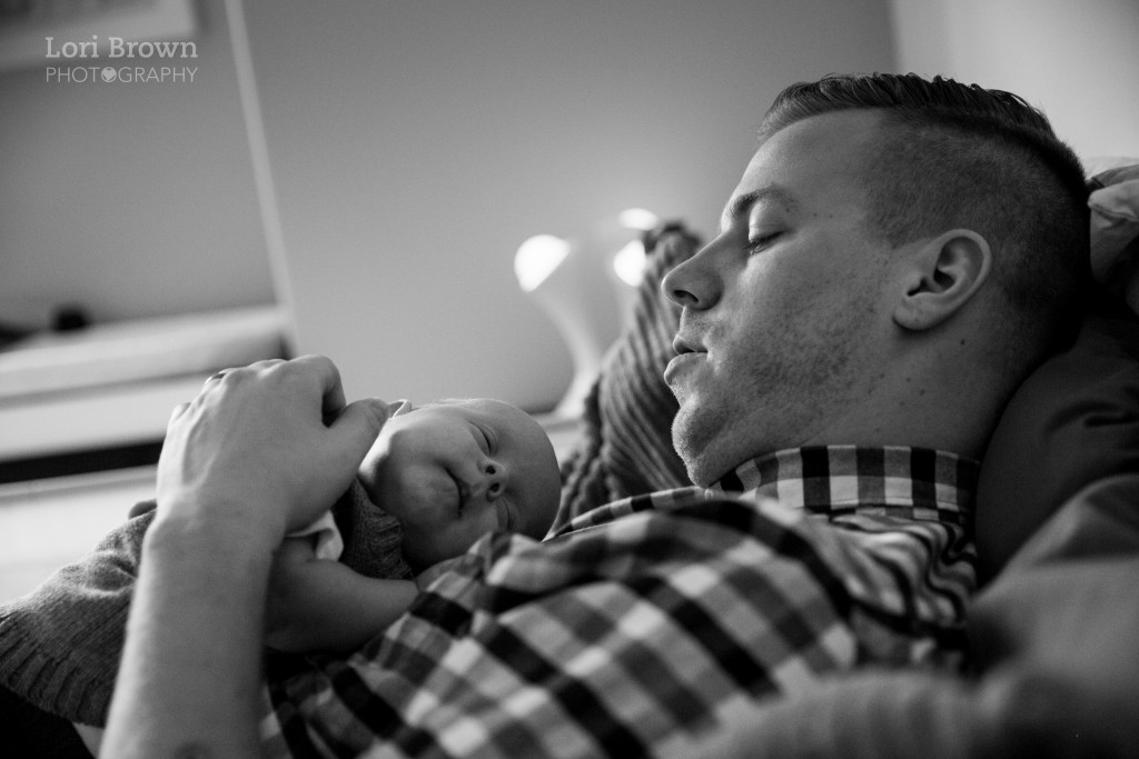 Kelowna newborn documentary session, loving daddy