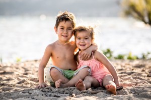 Kelowna documentary beach session - Blanchard family