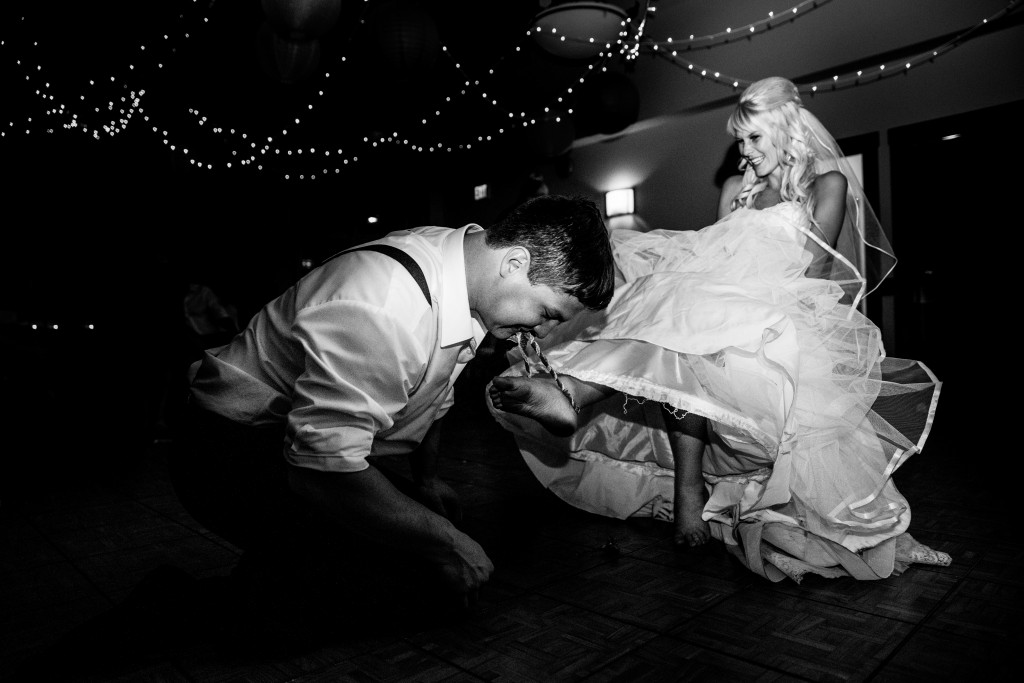 Kelowna Photographer Lori Brown Photography | the cove lakeside resort wedding