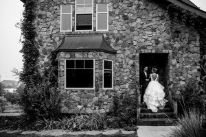 Kelowna wedding photographer portfolio - Okanagan wedding falcon ridge farms