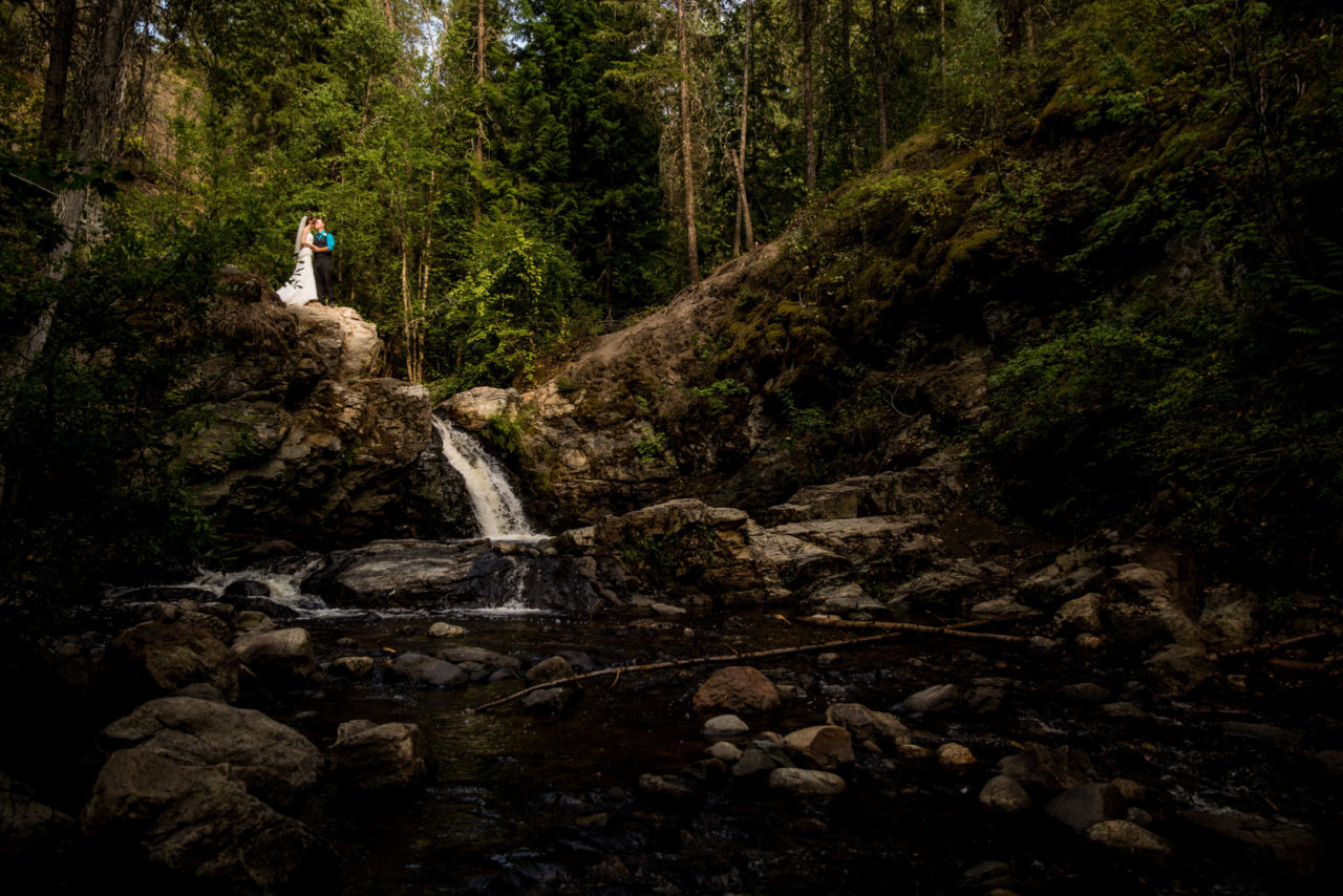 Nanaimo & Vancouver Island Wedding Photographer | Bride and groom above waterfall